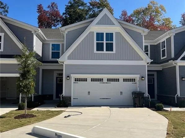 23138 Preserve Pl, Carrollton, VA 23314