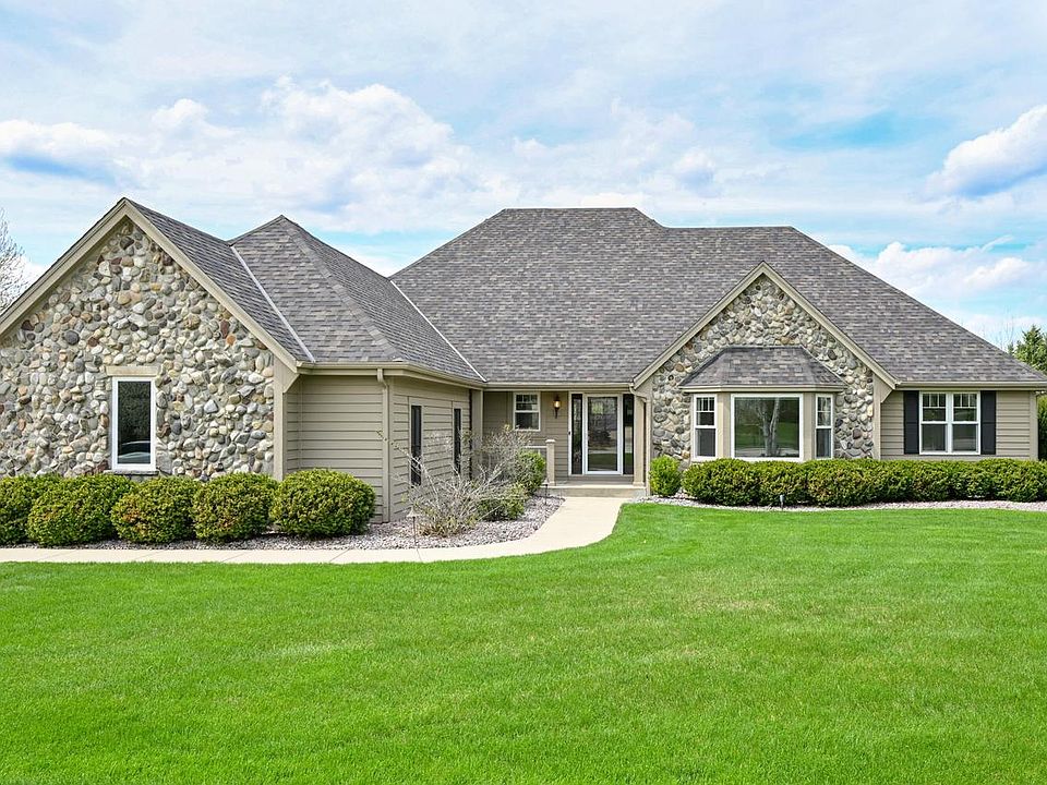 1st image of 1619 Tallgrass CIRCLE