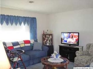 46 Southampton Rd, Toms River, NJ 08757