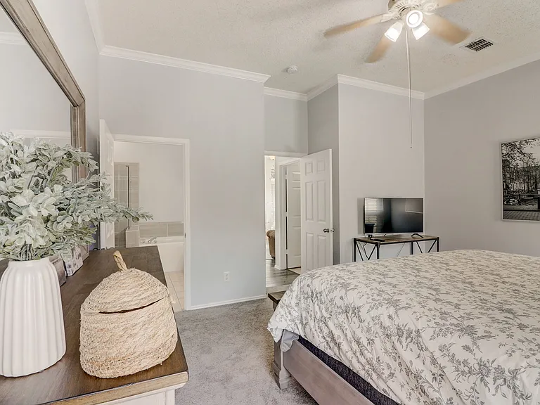 6302 Mount Vernon Dr — Photo 26