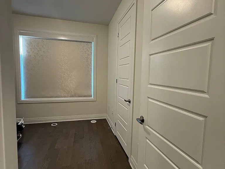 209 The Donway E — Photo 4