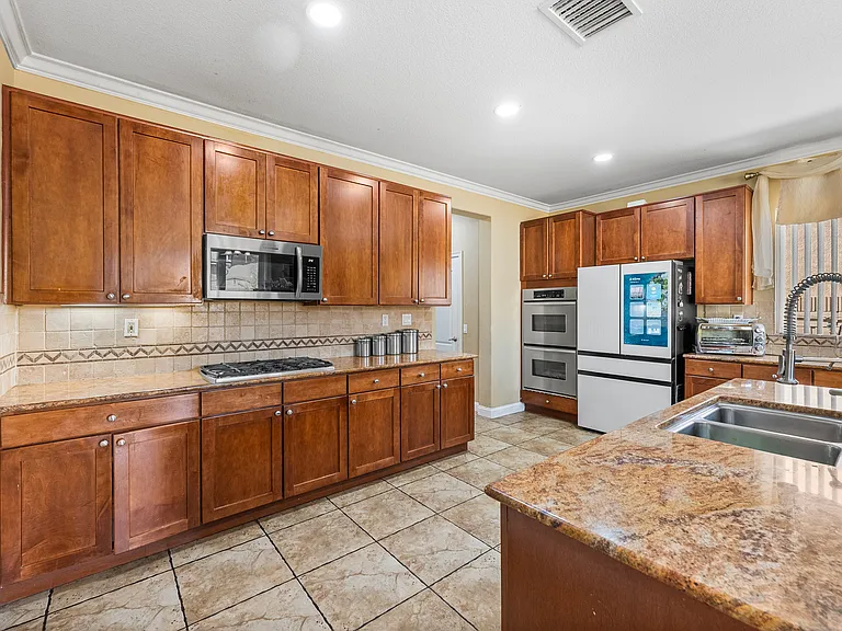 44256 Dahlia St — Photo 42