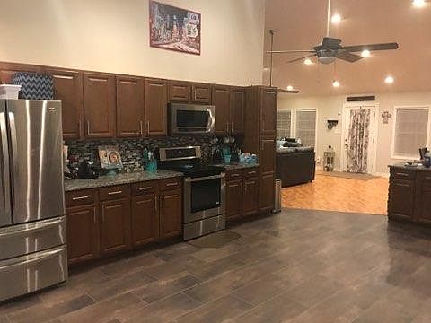 3rd image of 83 Dugger St