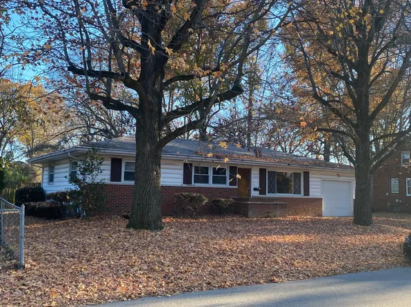 210 Lincoln St, Edwardsville, IL 62025