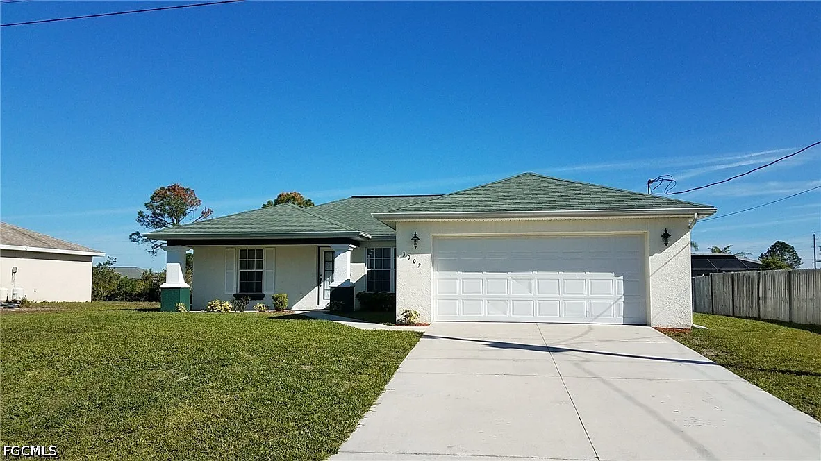 3 bed, 2.0 bath, 1408 sqft, $1,650 — Photo 1