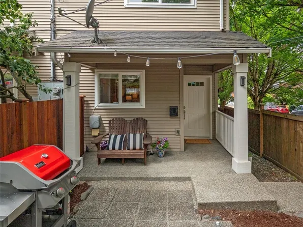 2801 NW 85th Street, Seattle, WA 98117