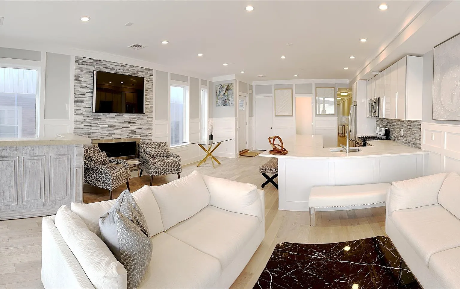 3 bed, 2.5 bath, 1500 sqft, $6,900 — Photo 4