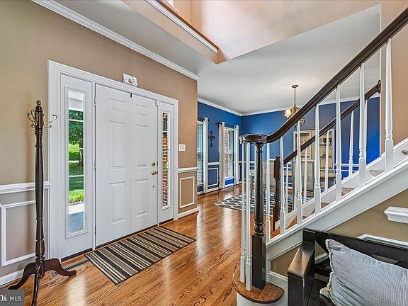 5th image of 3535 Loyola Ct