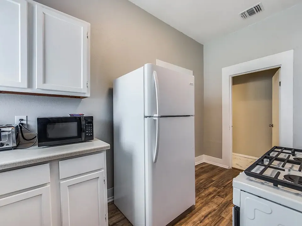 215 Blanco Rd #3