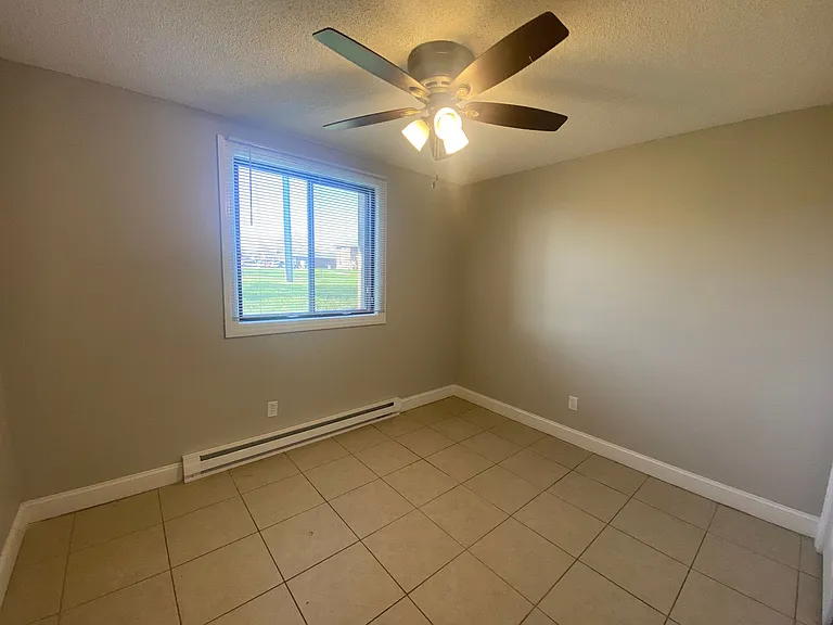 Parkview Apartments — Photo 7