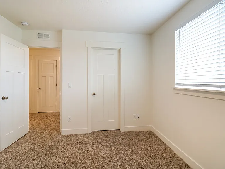 4907 E Breezy Patch Rd — Photo 13