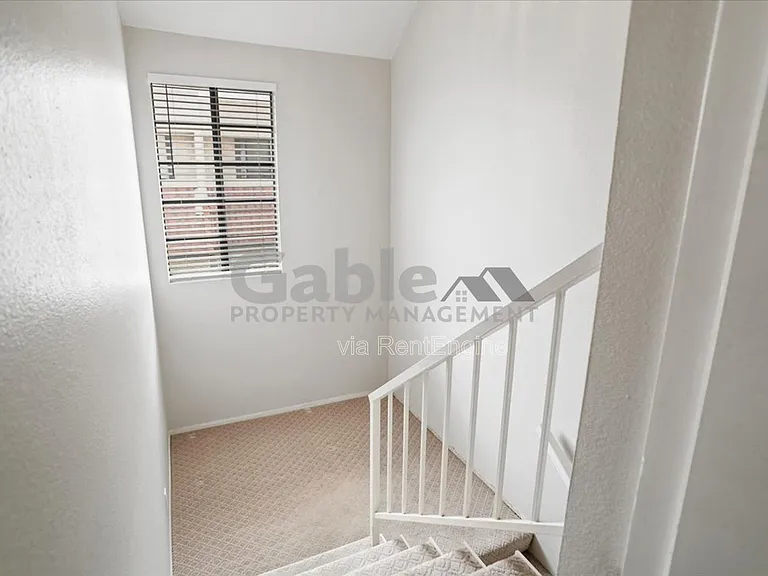 27663 Ironstone Dr #5 — Photo 9