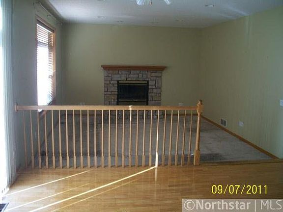 3rd image of 8977 Cambridge Court