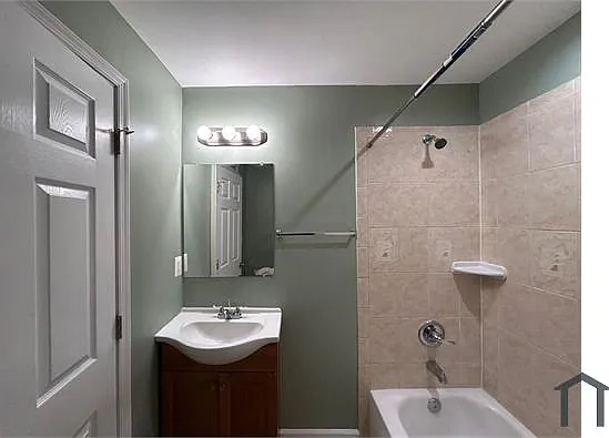 3302 Dudley Ave — Photo 9