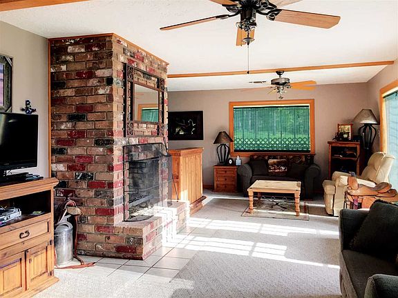 2nd image of 267 Longleaf W