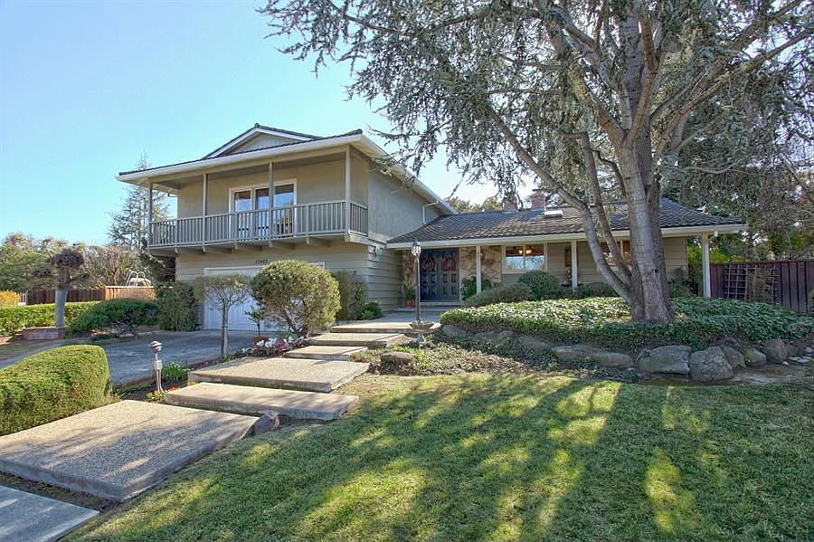 1st image of 12482 Newport Ct