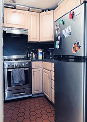 Rented by City Connections Realty