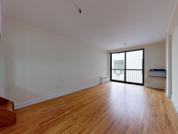 3rd image of 1 Astor Pl APT 4N