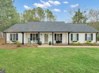 516 Rockaway Rd, Senoia, GA 30276