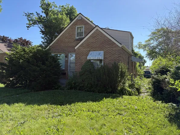 3270 S 51st STREET, Milwaukee, WI 53219
