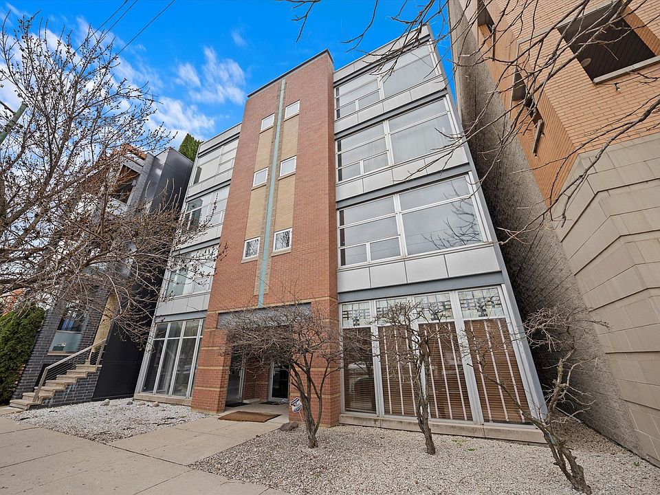 1st image of 2712 N Ashland Ave #2