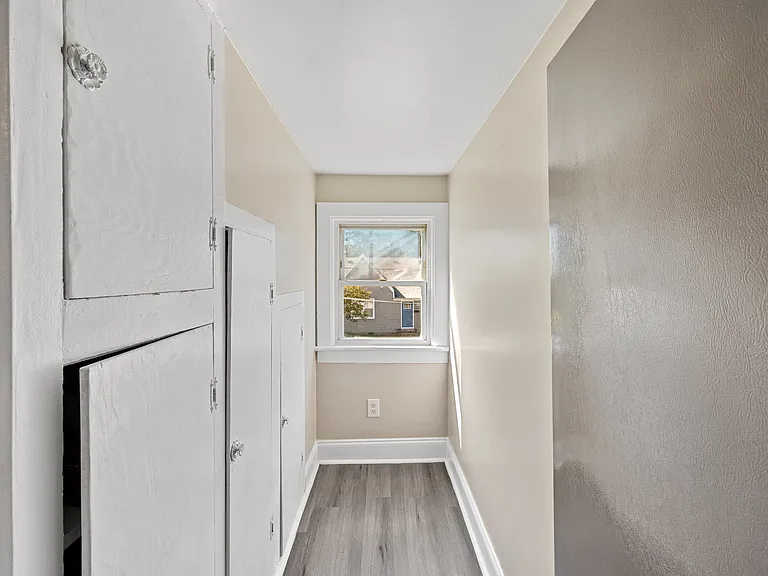 3820 Essex Cir #B-1-1 — Photo 7