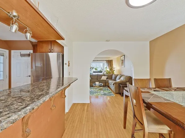 3508 Givernaud Terrace image 2 of 26