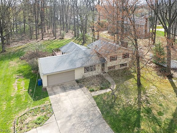 5th image of 251 S Hametown Rd