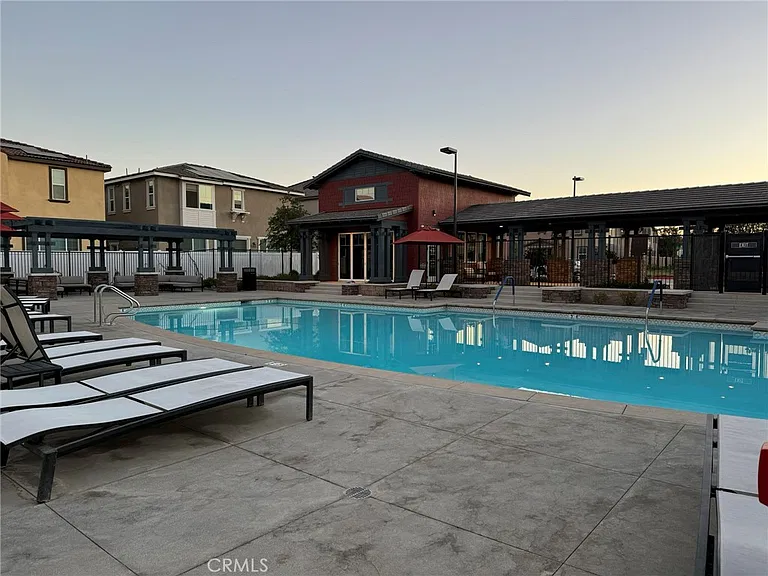 40442 Melrose Dr — Photo 32