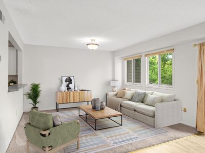 8944 Neill Lake Rd #142B, Eden Prairie, MN, 55347