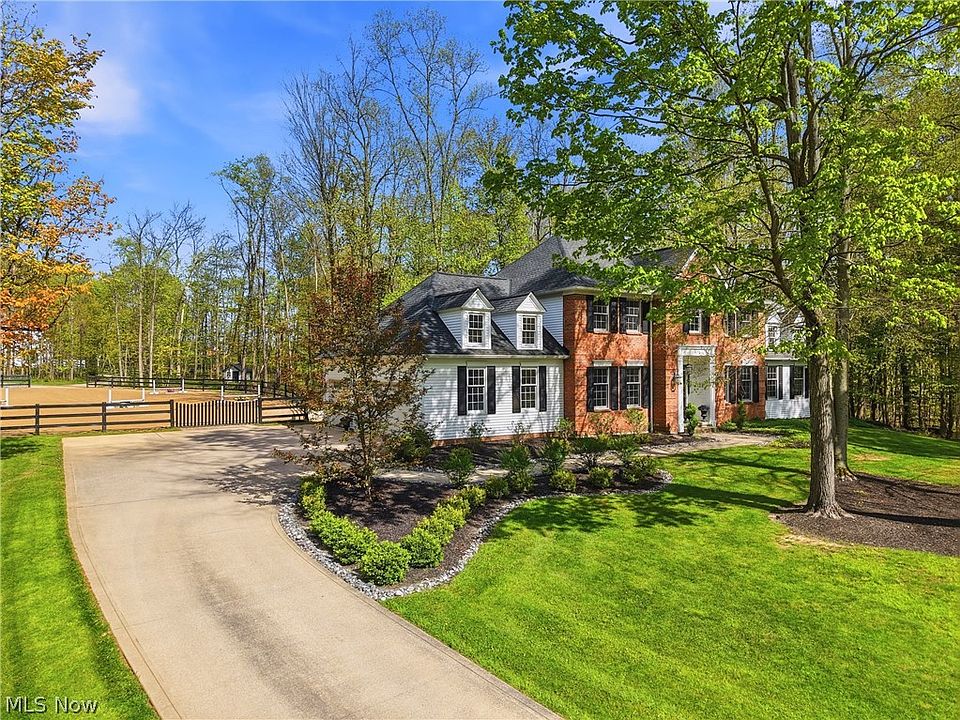 1st image of 16620 Jennifer Ln