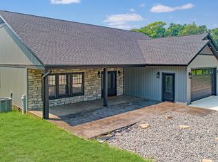 25-75 Lake Carroll Blvd, Lanark, IL 61046