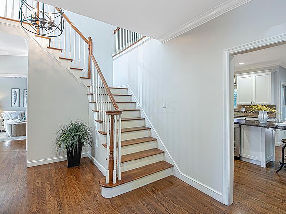 5th image of 3110 Scioto Estates Ct