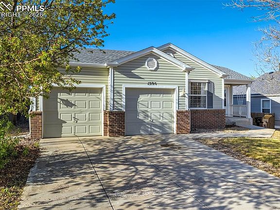 2nd image of 1395 Lords Hill Dr