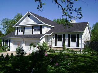5506 Williamsburg Way, Fitchburg, WI 53719