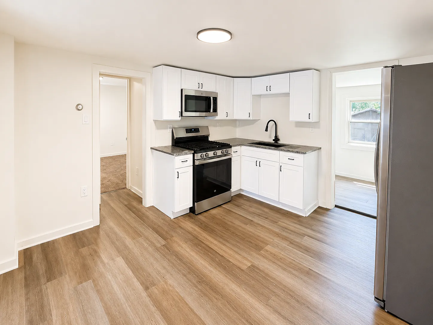 3 bed, $2,350 — Photo 3