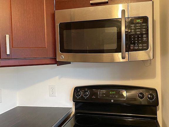 4th image of 1840 Burton Dr APT 203