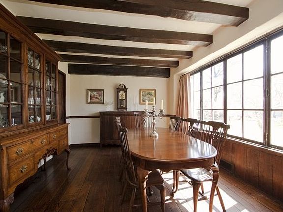 Intimate Formal dining 