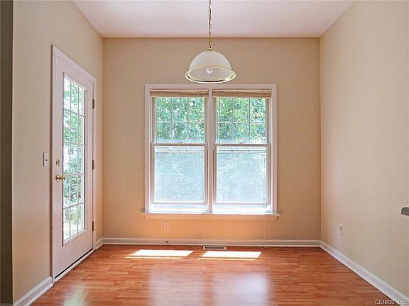 3rd image of 691 Royal Sunset Dr