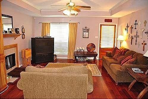 2nd image of 27513 Tall Oaks Dr