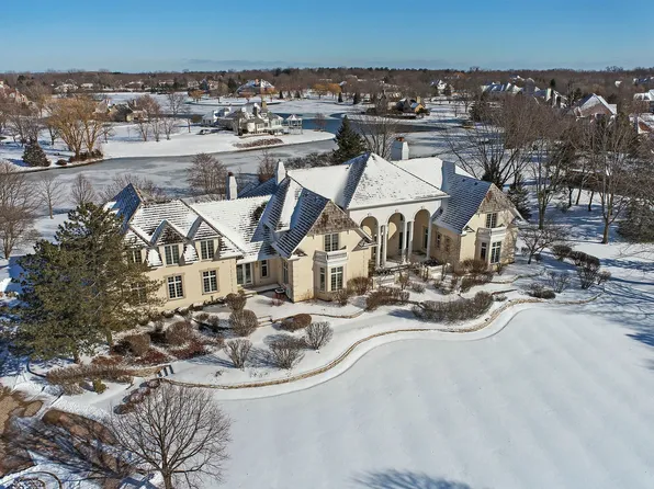 9 Lakeside Dr, South Barrington, IL 60010