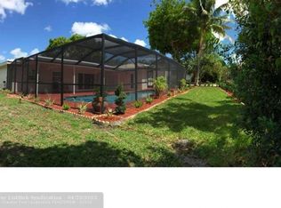 906 NW 83rd Dr, Coral Springs, FL 33071