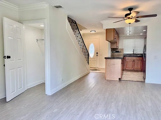 2558 Orange Ave #G — Photo 12