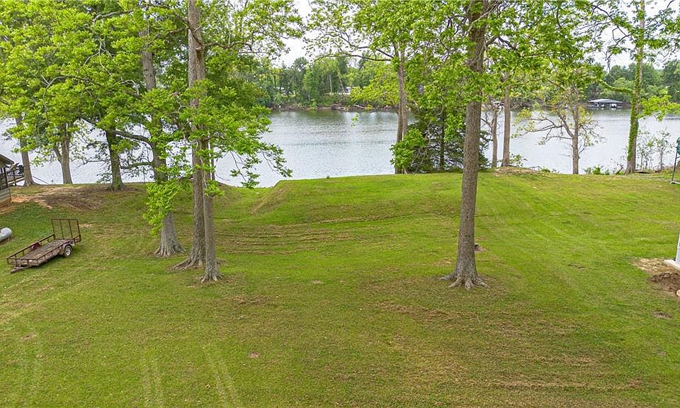 1st image of Parhams Rd Lot 2
