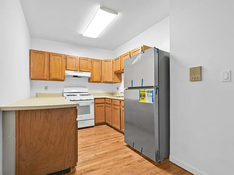 1398 Fulton Ave #3 — Photo 11