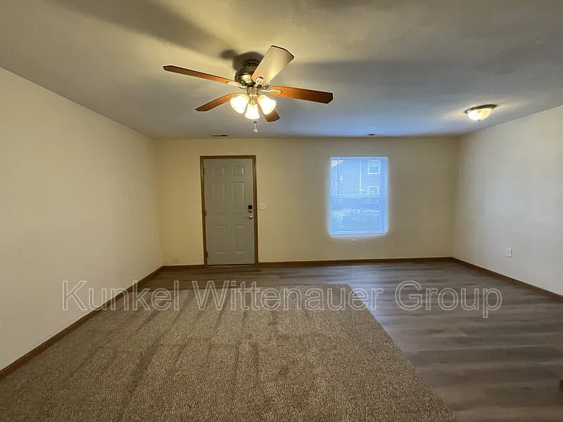 Building Photo - 1810-6 Jamestown Rd