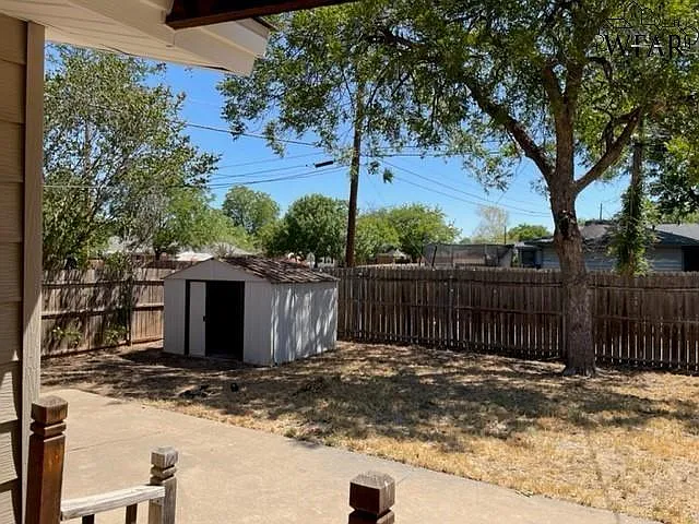 4701 Augusta Ln — Photo 11