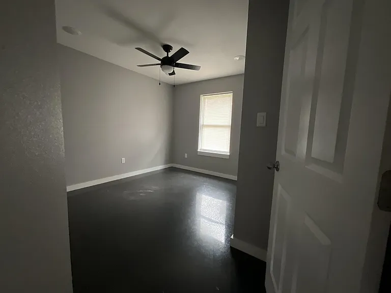 113 Isabella St — Photo 13