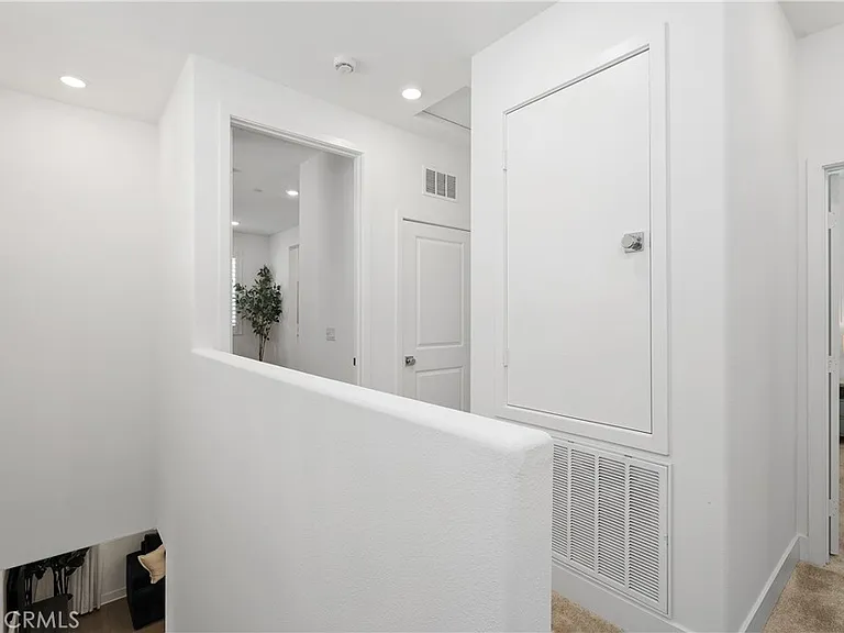 291 Heartland Way — Photo 26