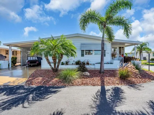 20 N Flora Vista St, Englewood, FL 34223